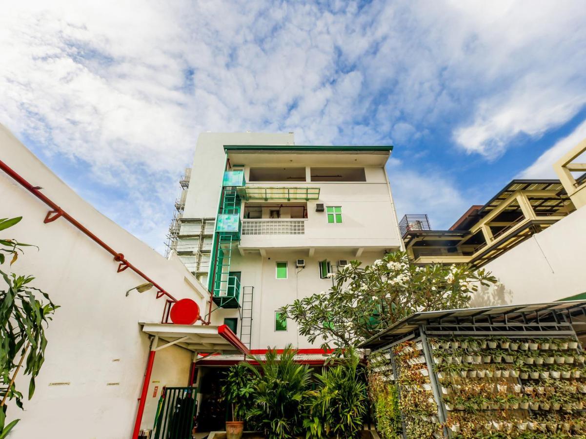 Oyo 842 City Smiles Apartelle San Juan  Exterior foto